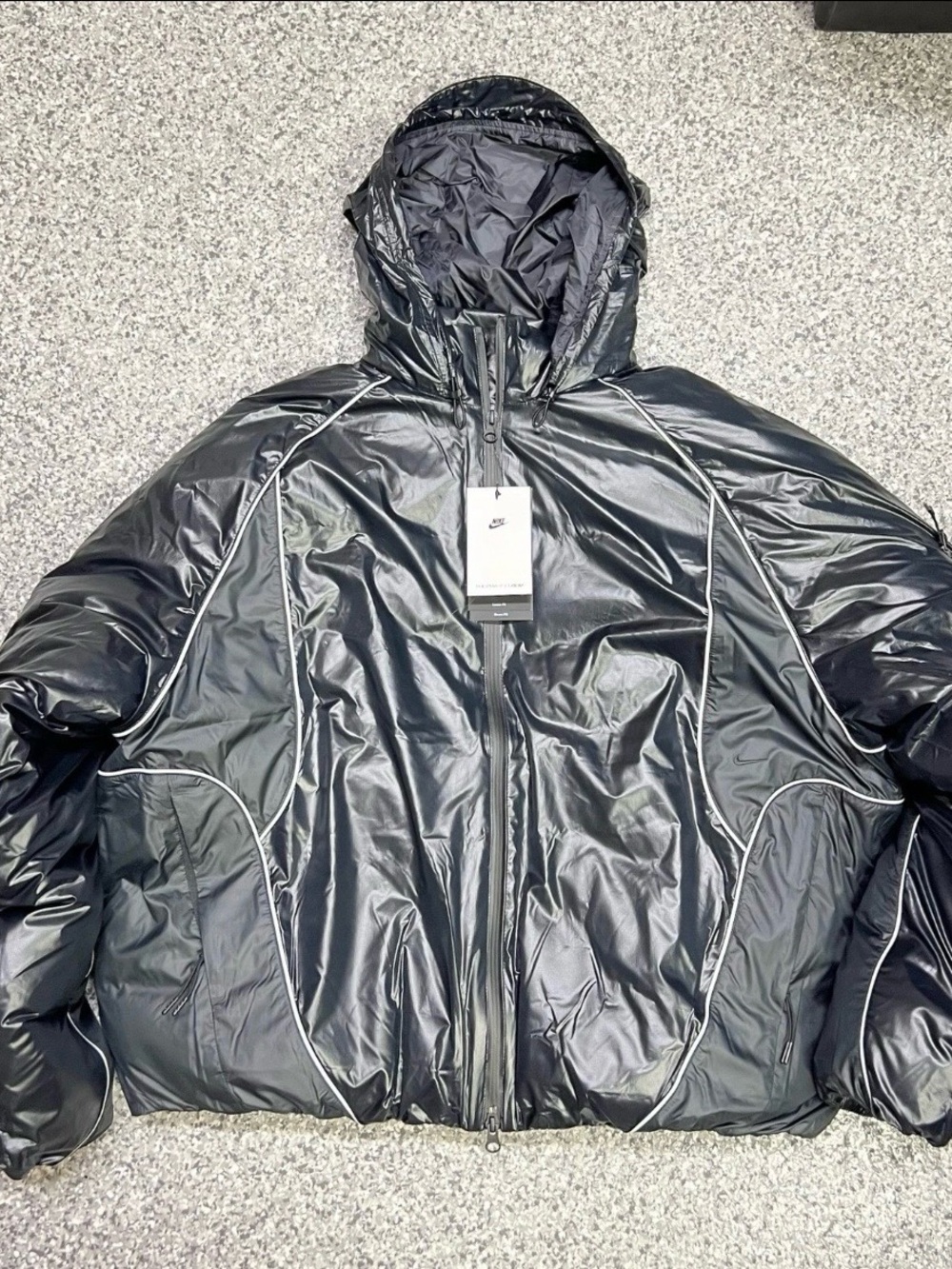 Nike Tech Men's Reflective Black Hooded Puffer Jacket